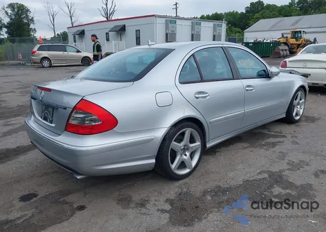 2009 Mercedes-Benz E 350 из США, поврежденный, VIN WDBUF56X59B424999